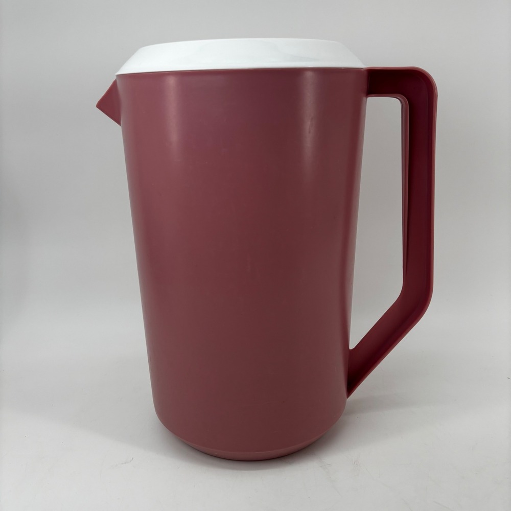 Vintage Rubbermaid 1 Gallon Pitcher 2718 Mauve Pink Dusty Rose White Lid 3.785L